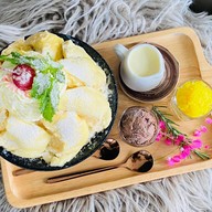 เมนูของร้าน Durian and More Halal Thai Restaurant