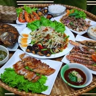 อีสานลันนา