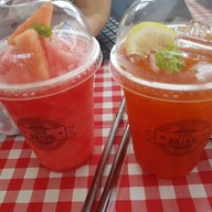 One Garage Steaks And Cafe