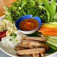 An ngon Vietnamese Food
