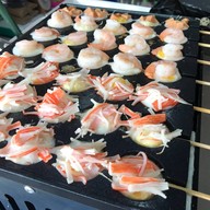 โกโจ๊กข้าวมันไก่ หลังสนามติณ