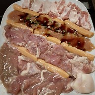 หมูแท้ หมูทะ