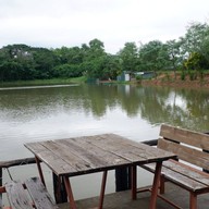บรรยากาศ ร้านท่าน้ำ โคราช