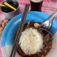 ก๋วยเตี๋ยวเรืออยุธยา รสเด็ด สาขา8 นครราชสีมา
