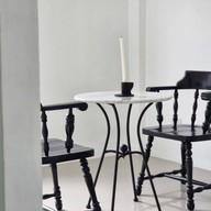 Wicket White Villa (วิกเกท ไวท์ วิลล่า)