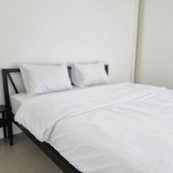 Wicket White Villa (วิกเกท ไวท์ วิลล่า)