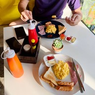 Bedgasm Cafe นิมมาน