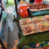 Atmosphere of ตลาดนัดกระทรวงพาณิชย์
