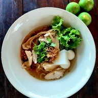 ร้านข้าวมันไก่ตอน วรเดช บ้านท่าเรือ