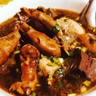 เมนูของร้าน บ้านมาดามนกยูง บ้านมาดามนกยูง