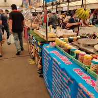 Atmosphere of ตลาดนัดกระทรวงพาณิชย์