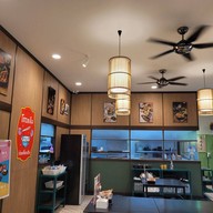 บรรยากาศ โกวหลิง ก๋วยเตี๋ยวเรือ