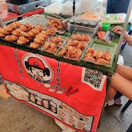 Atmosphere of ตลาดนัดกระทรวงพาณิชย์