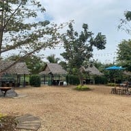 บรรยากาศ ร้านอาหารตำนานแม่ลา-tamnan Maetaurant
