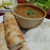 ธนพรแหนมเนือง ธนพรแหนมเนือง
