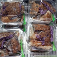 ลุงเล็กขนมบ้าบบิ่น(ทำจากมะพร้าวน้ำหอม)