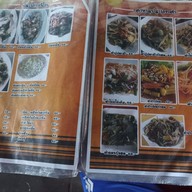 เมนู ร้านลาบ 101 แยกสุทธิสาร-วิภาวดี ขาออก