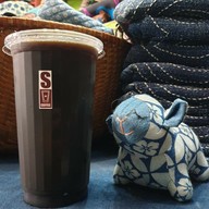 เอสคอฟฟี่ + ตำนานลูกชิ้นทอดจอมยุทธ ซอยสุขสวัสดิ์