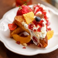 เมนูของร้าน On the Table เดอะ เมอร์คิวรี่วิลล์