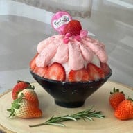 Sugar Town “Cafe & Restaurant”