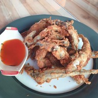 เมนูของร้าน ครัวริมน้ำ ดอกคำใต้