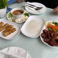 VT แหนมเนือง ซอยสหการประมูล