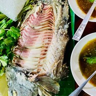 เมี่ยงปลาเผาอบโอ่ง ครัวรัยฟาน