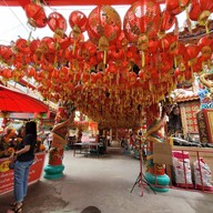 หน้าร้าน ตลาดวัดศาลเจ้า