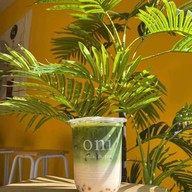 Onimilktea Victory Hub Victory hub อนุเสาวรีย์