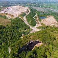 ถ้ำเขาทะลุ