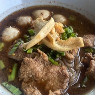ก๋วยเตี๋ยวเรือบ้านกลางกรุง