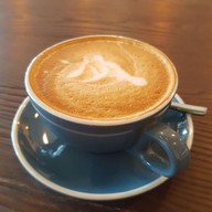 Renita Coffee Motorway (สาขาแรก) จุดพักรถหมายเลข 7 กรุงเทพ -ชลบุรี (ขาออก)