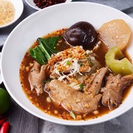 รุ่มรวยก๋วยเตี๋ยวไก่ สาขาบิ๊กซีบางพลี Big C Bangpee