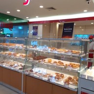 หน้าร้าน YAMAZAKI Imperial Samrong