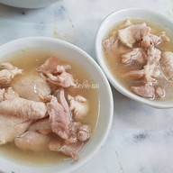 ก๋วยเตี๋ยวไก่ไทยนายโต้งเจ้าเก่า ซอย 2