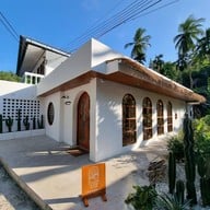 หน้าร้าน Coming Home Cafe & Seascape