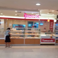 หน้าร้าน YAMAZAKI Imperial Samrong