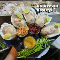 Oyster bar by Sea Bah Bar Yaowarat