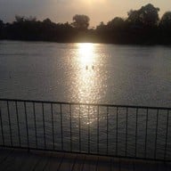 ริมน้ำโพธารามรีสอร์ท