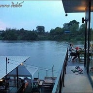 ริมน้ำโพธารามรีสอร์ท