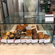 DEAN & DELUCA ตึกปาร์คเวนเชอร์