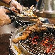 เมนูของร้าน The Tongkeungui