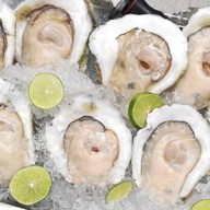 Oyster bar by Sea Bah Bar Yaowarat