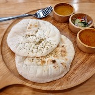 เมนูของร้าน โรตีโอ่ง นายจ๋า สาขาซอยพะเนียง