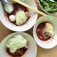 ก๋วยเตี๋ยวเรืออยุธยา 3 น.