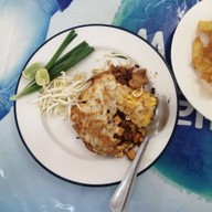 เมนูของร้าน ผัดไทยคุณตู่