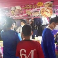 บ้านสามพี่น้องเครปงามไส้ โตเกียว