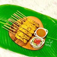 24หมูสะเต๊ะ หมู่บ้านเมืองทรัพย์ธานี