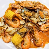 กินเล่น บนคอนโด รีเจ้นท์โฮม บางซ่อน