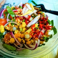 ยำแซ่บซิ่ง (ตำสวยสะบัดสาก)